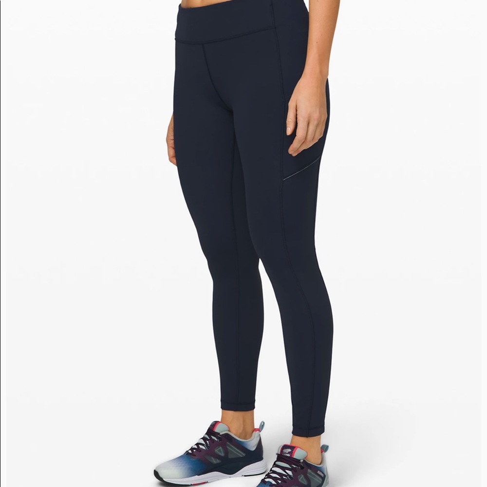 Lululemon Speed Up Tight 28" in size 2